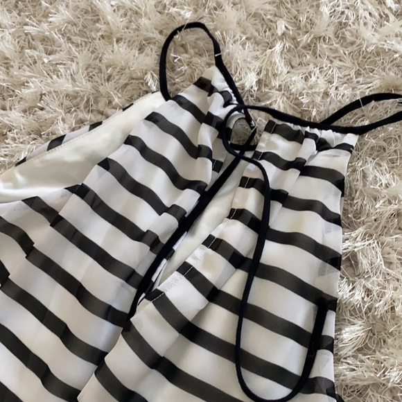 Express high neck tie back striped top - Picture 4 of 5